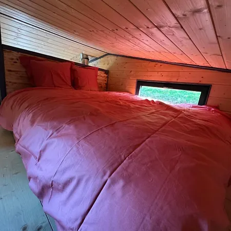 La Tiny Autre Facon De Voyager